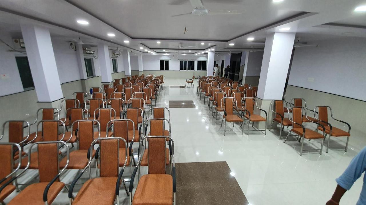 Hotel River View Khagaria エクステリア 写真